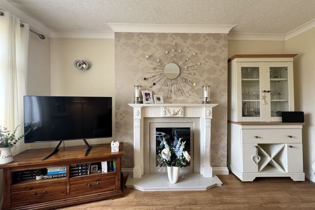 3, Lon Llwyd, Ammanford photo 3