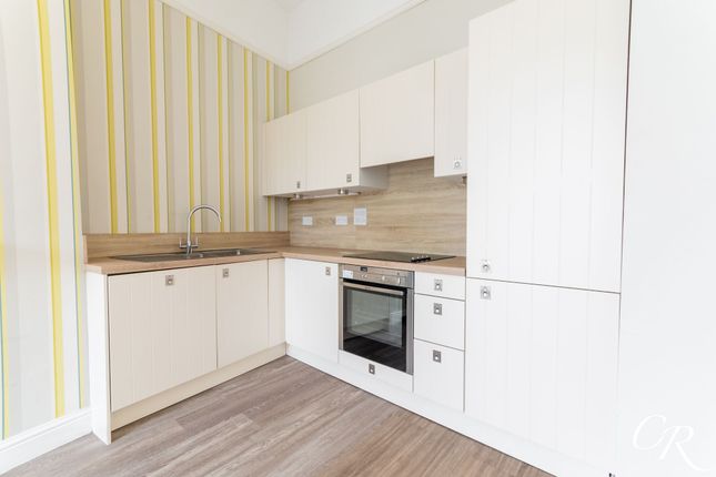 Flat 2, 99 Promenade, Cheltenham photo 3