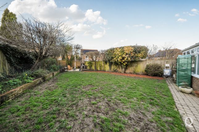 33, Randle Way, Sittingbourne photo 3