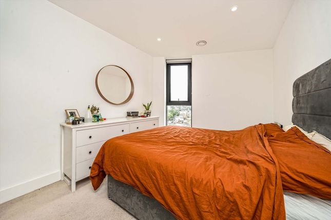Flat 63, 57, Kingsland High Street, London photo 5