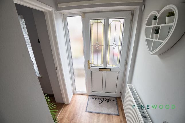 27, Bolsover Road, Chesterfield photo 2
