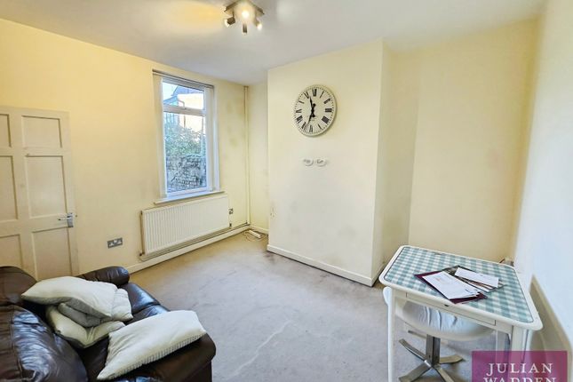 13, Ellesmere Terrace, Manchester photo 3