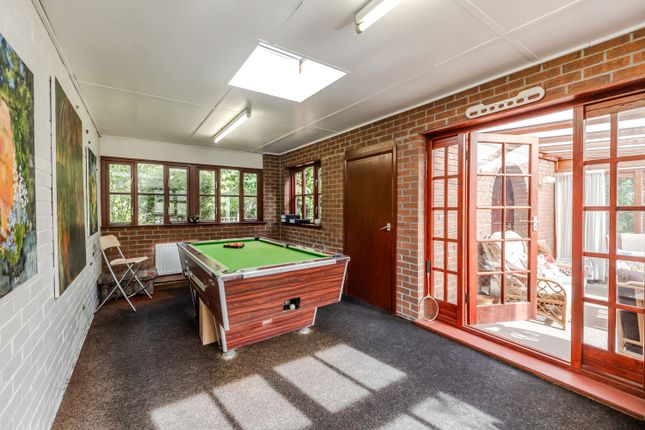 5Therise-Darrashall-Ne209Lj-32