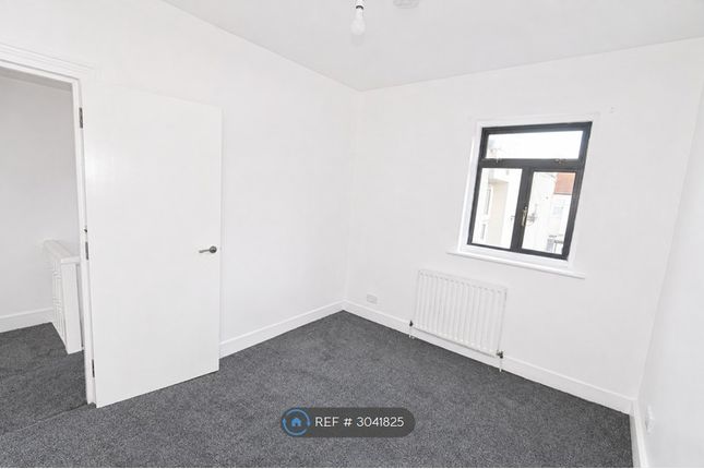 Stamford Road, London photo 5