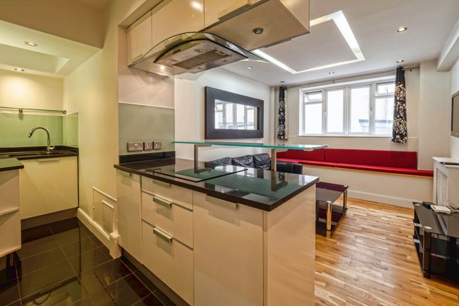 2 Wallace Ct , Old Marylebone Road, London photo 2