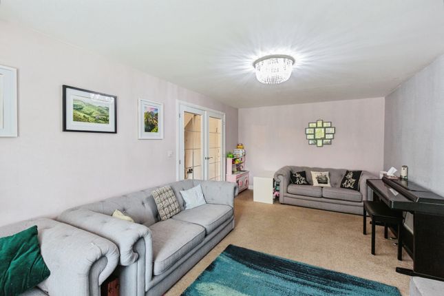 5, Danson Drive, Lancashire photo 2