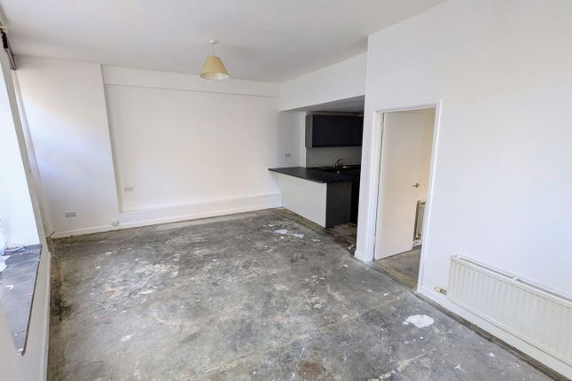37b, Bread Street, Penzance photo 3