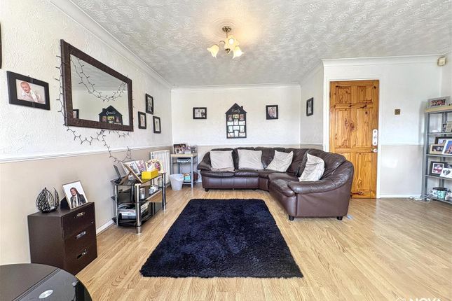 Devon Road, Luton photo 3