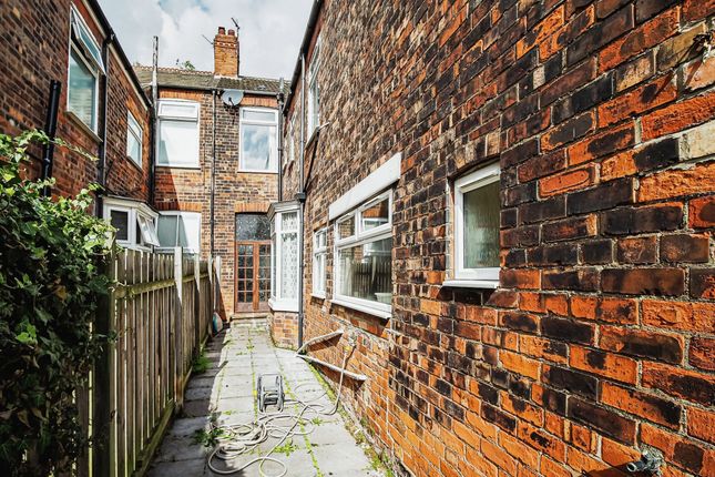 End terrace house for sale in Beresford Avenue, Beverley Road, Hull