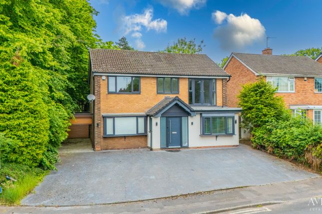 Thumbnail Detached house for sale in Buchanan Close, Walsall, West Midlands