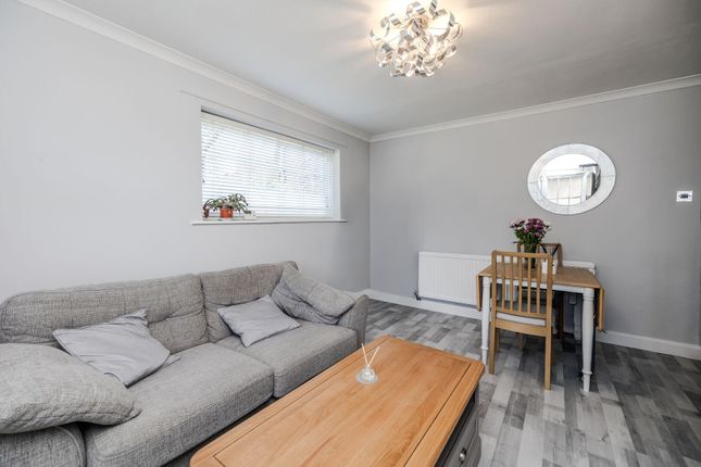 28, Alverston Close, Newcastle Upon Tyne photo 4