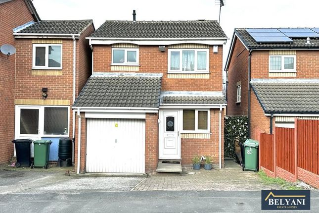 Thumbnail Detached house to rent in Leasowe Road, Leeds