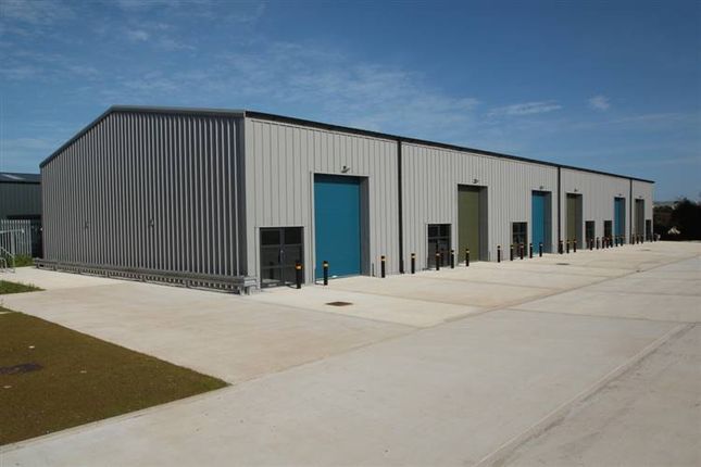 Light industrial to let in Units D1, &amp; D5, Walker Business Park, Threemilestone, Truro