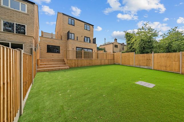 Hill Top House,140a, Brook Street, Brighouse photo 2