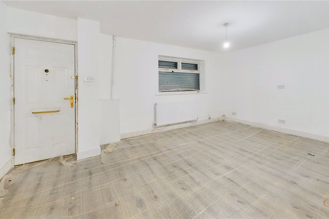 64, Fonteyn Court, Middlesbrough photo 2