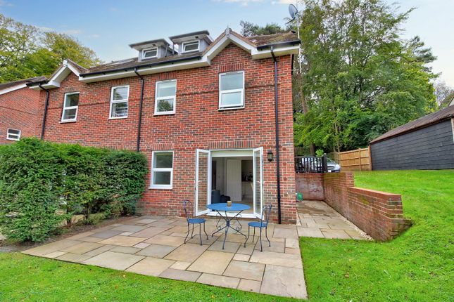 Maisonette for sale in Courts Hill Road, Haslemere