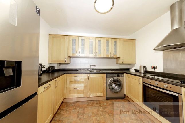 9, Dog Bank, Newcastle Upon Tyne photo 5
