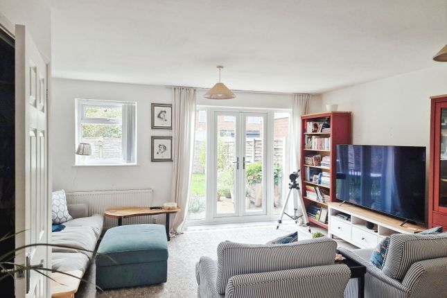 18, Wentworth Road, Oxfordshire, United Kingdom photo 2