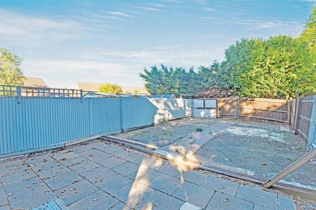 Synderford Close, DIDCOT photo 4