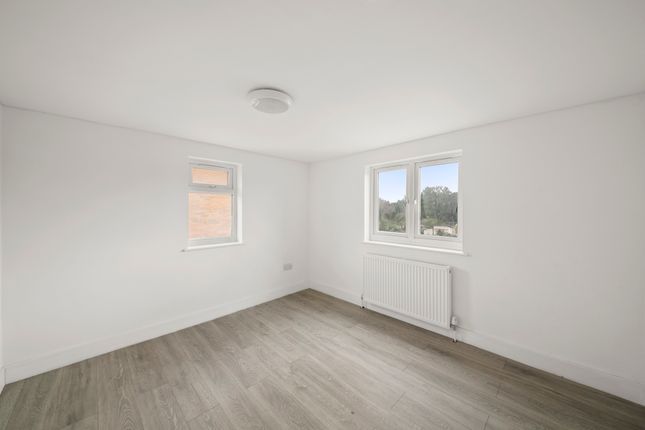 11, Panhard Place, SOUTHALL photo 3