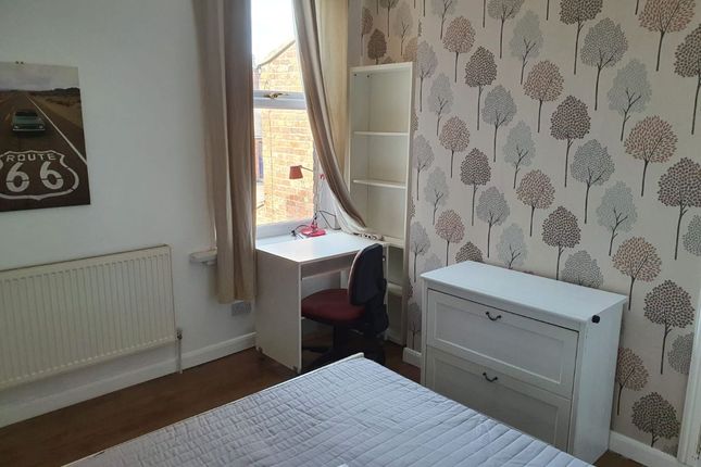 215 Molyneux Road, Liverpool photo 3