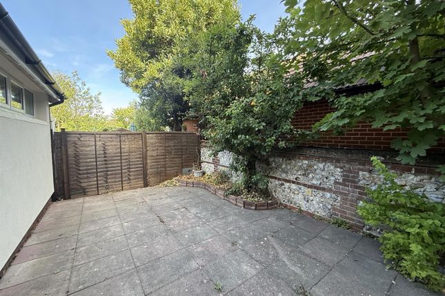 38, Flat 4, Norfolk Road, Littlehampton photo 5