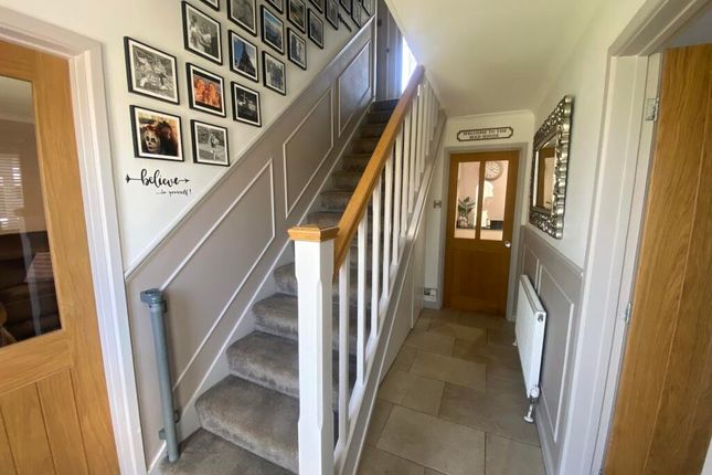 20, Barrow Drive, Taunton photo 4