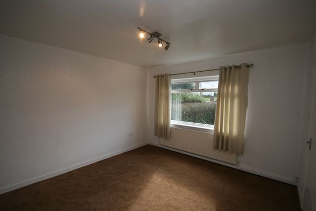 6, Richmond Park Avenue, Sheffield photo 3