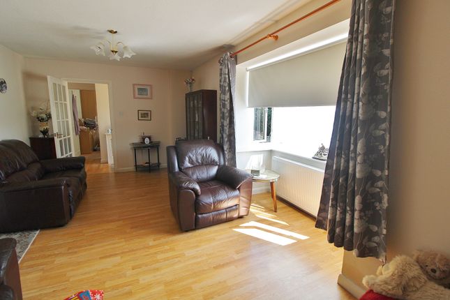 3, Bryony Way, Waterlooville photo 4