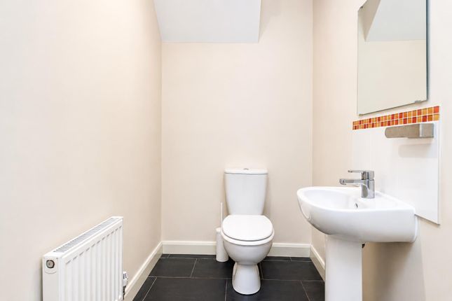 9, Lowery Crescent, Milton Keynes photo 5
