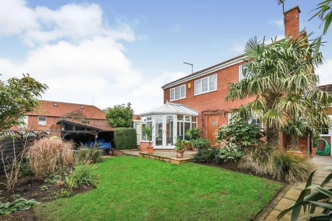 5, Dene Close, Doncaster photo 2