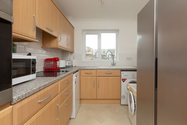 Flat for sale in Lyell Road, Bierce Court