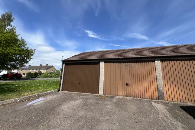 2 Mercian Way, Sedbury, Chepstow photo 3