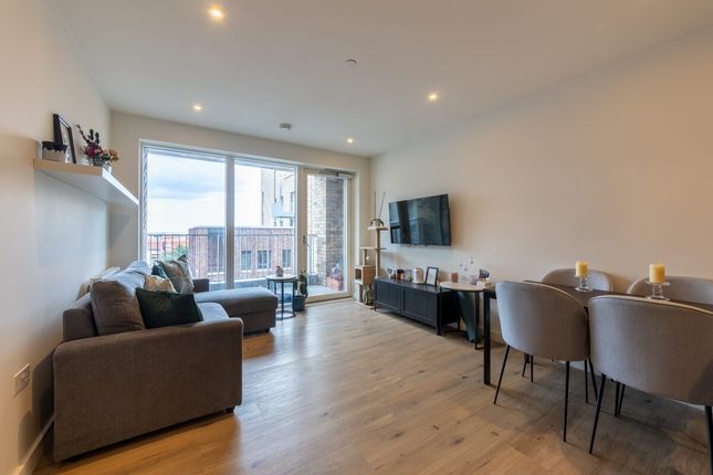 Flat for sale in Mary Neuner Road, London