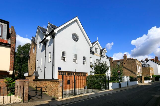 Thumbnail Semi-detached house to rent in Church Street, Old Isleworth