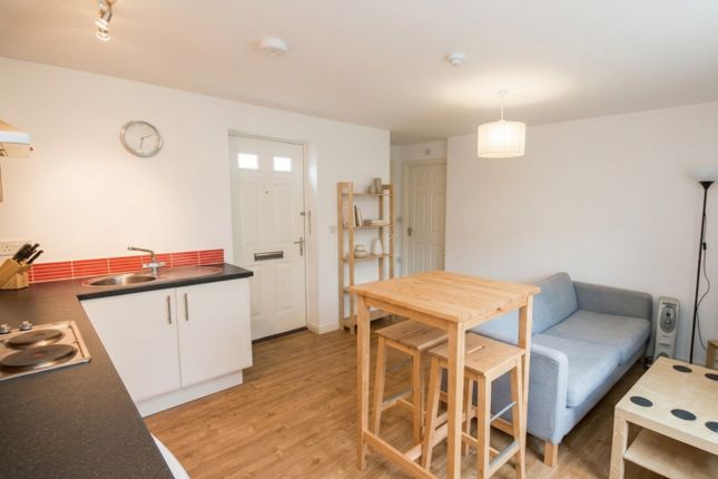 3, Gregory Court, Cambs photo 4