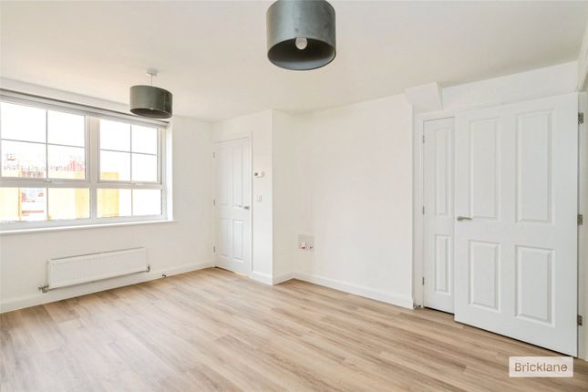 1, Sandpiper Grove, Chichester photo 5