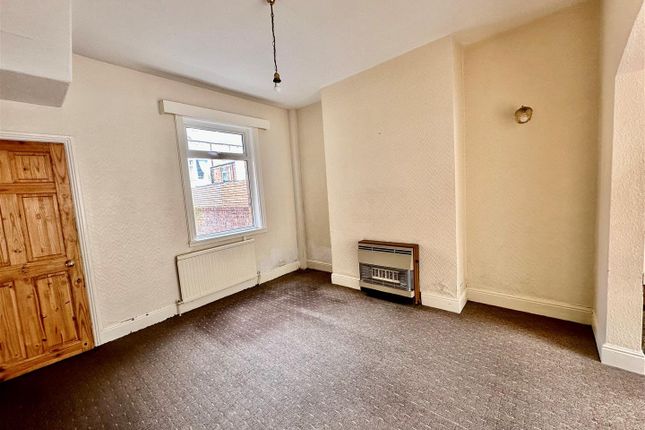 Terraced house for sale in Gordon Street, Scarborough