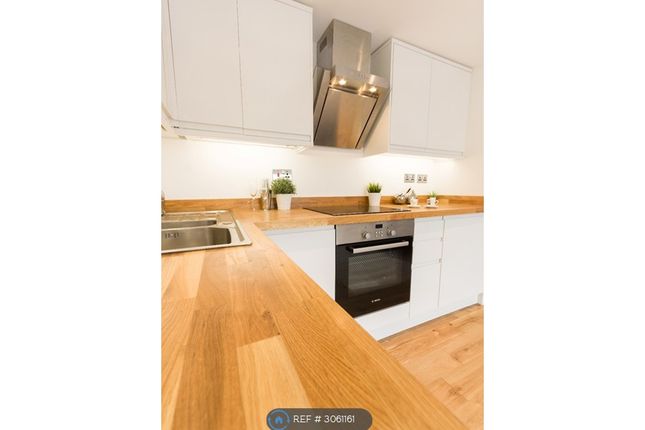 Flat, Oswald Road, Oswestry photo 4