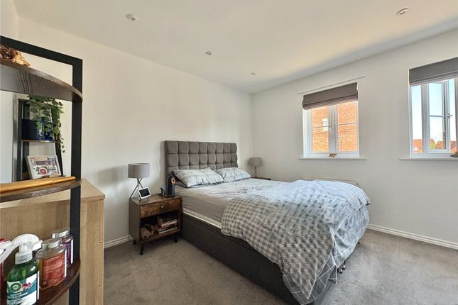 8, Hill Road, Dorset photo 4