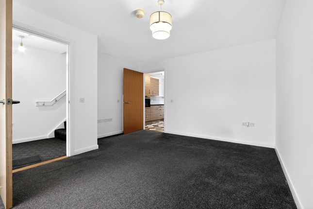 312, Auchinairn Road, Glasgow photo 3