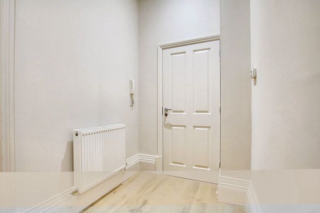 Flat 3, Stonesby House, Leicester photo 5