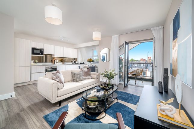 Apartment 7., Primo Court, Berrymede Road, London photo 3