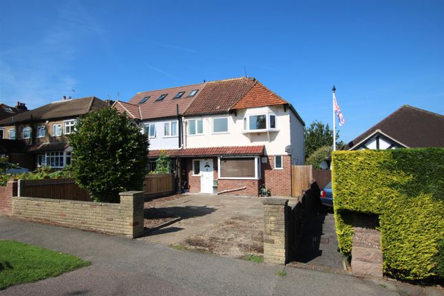Thumbnail Semi-detached house for sale in Warenne Road, Fetcham