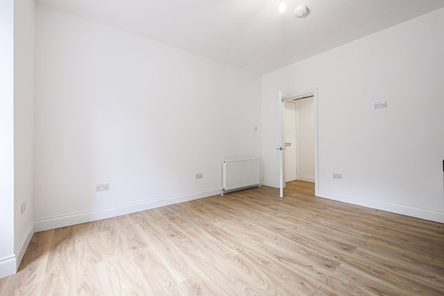 G/R, 4, Bright Street, Angus, Scotland photo 4
