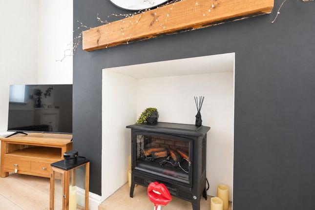 20, Winifred Street, Workington photo 4