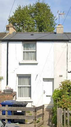 Thumbnail Cottage for sale in Lodge Lane, Finchley