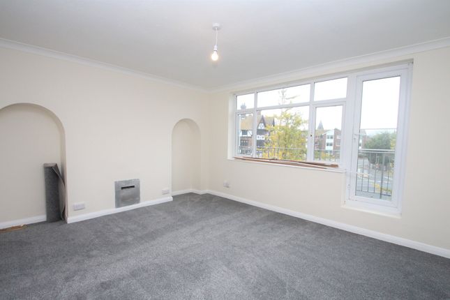 4a Wallace Parade, Goring Road, Worthing photo 2