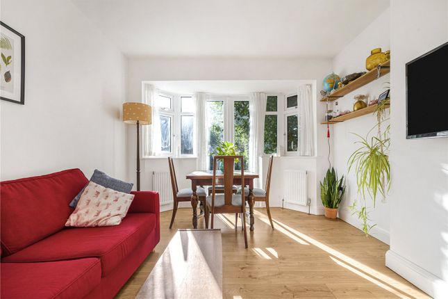 Flat 20, Mountsfield Court,, Hither Green Lane, London photo 4