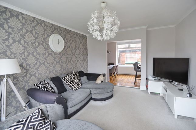 15 Brooklawn Drive, Manchester photo 4